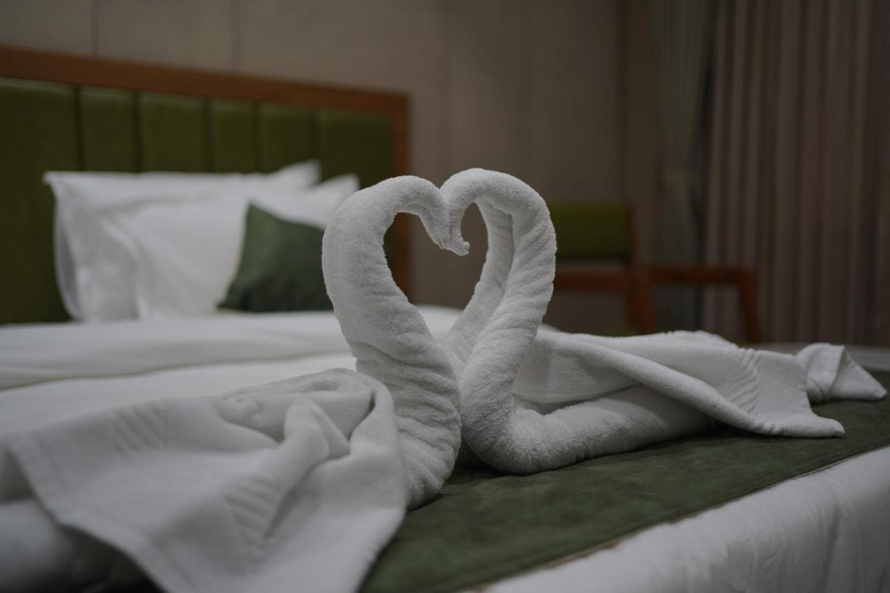 Hotel Stature Inn Kevadia Eksteriør bilde